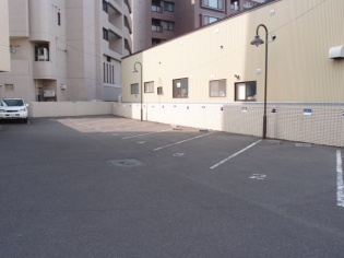 Parking lot