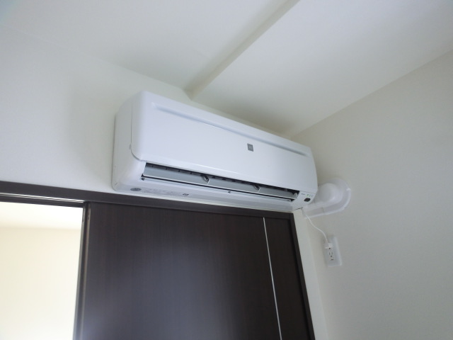 Other Equipment.  ☆ Air conditioning ☆ 