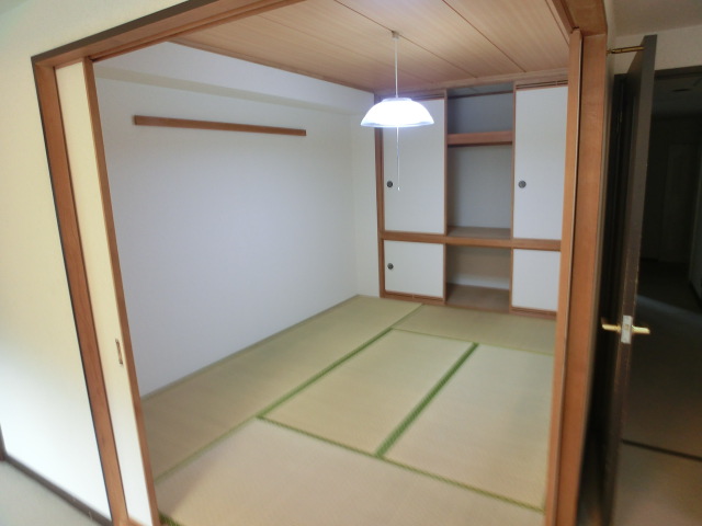 Living and room.  ☆ Japanese-style room ☆ 