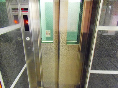 Other Equipment. Effortlessly move in with elevator