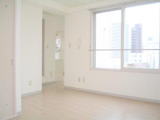 Living and room. It is very clean room ☆ It is a kerosene stove property of rebar building