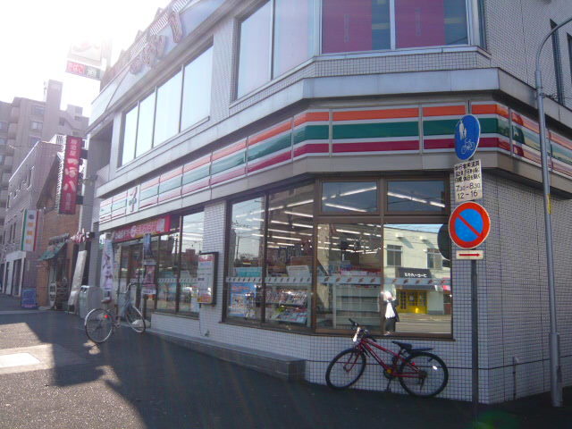 Convenience store. Seven-Eleven South Article 19 shop 120m up (convenience store)