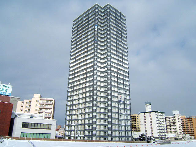 Building appearance. 30F-denominated Tower apartment