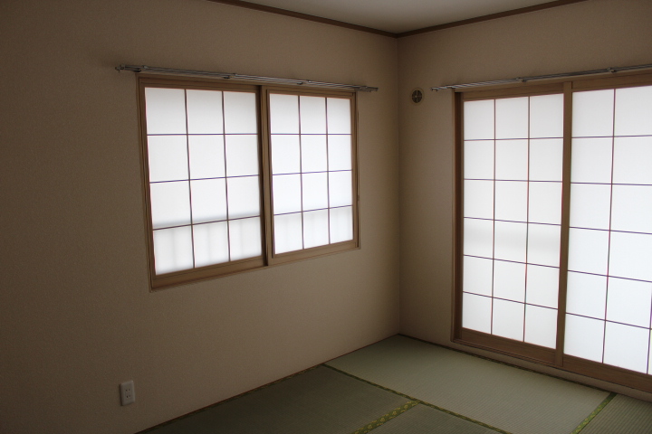 Other room space. I like Japanese-style room also clean