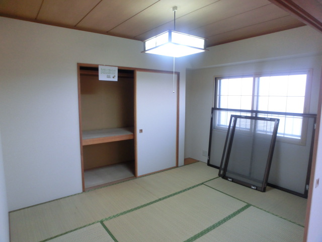 Other room space