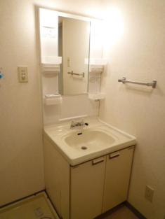 Washroom. Economical natural gas adoption, It is spacious 3LDK Recommended. 