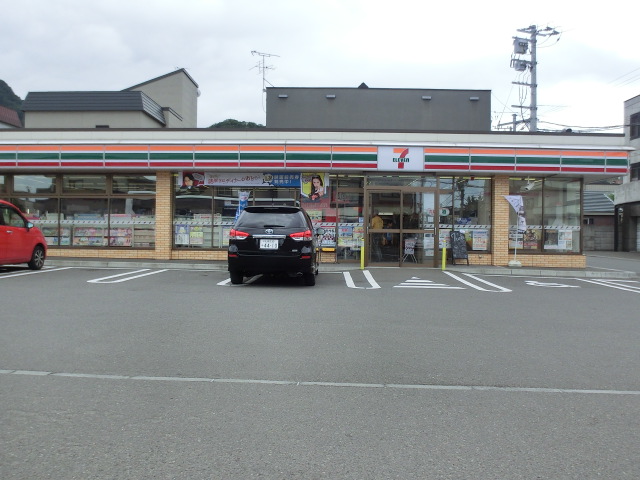 Convenience store. Seven-Eleven Sapporo Keimyung store up (convenience store) 480m