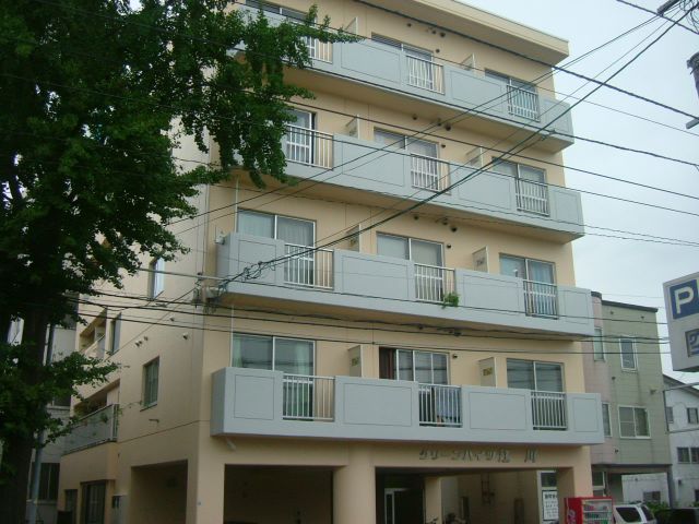 Building appearance. It is a good apartment of per sun on the south-facing ☆ 