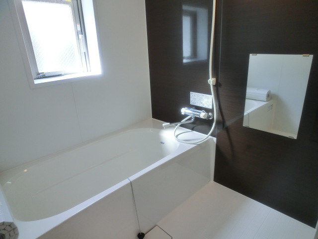 Bath. Spacious Tsu! Gotta love the moisture also comes with a small window in the bathroom of one tsubo