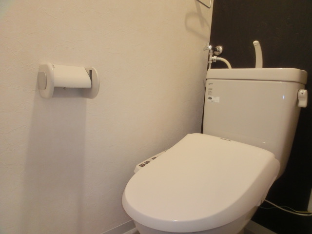 Toilet.  ※ The photograph is an image. It will be other properties of the same construction company. 