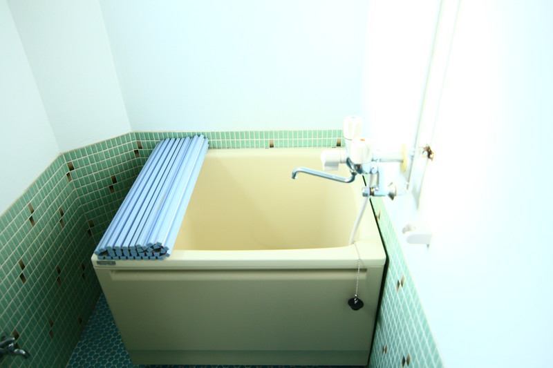 Bath.  ※ It is a photograph of another in Room. 
