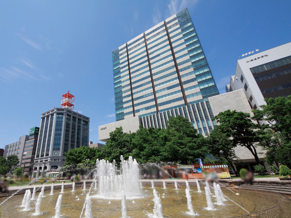 Surrounding environment. There is a North Pacific Bank head office Northern Odori Center (about 1050m / A 14-minute walk). It is directly connected to the underpass from the Odori Station, To "Odori Bisse" to the ground 4 floor is, 15 restaurants ・ 10 contains the shop.