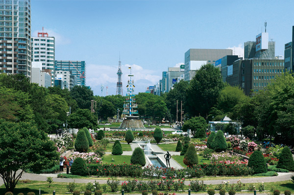 Odori Park (about 220m / A 3-minute walk). Odori Park full of rich natural and attractive throughout the year. Rest of the spot of the Sapporo citizen, In addition as a tourist spot to represent the Sapporo, It is a park that is loved long. Here daily walk course