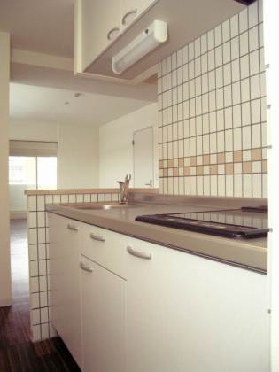 Kitchen.  ☆ IH cooking heater ☆ 