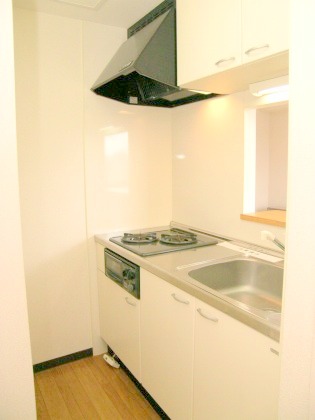 Kitchen. Popular MS tram and subway double access face-to-face system Kitchen