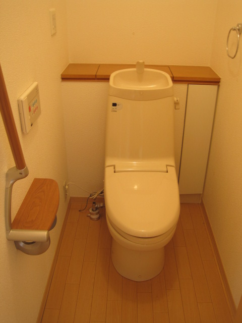 Toilet. Washlet year I can be comfortable in use are equipped! 