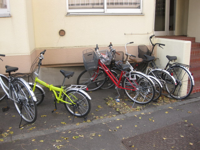 Other common areas. Is a bicycle parking lot. 