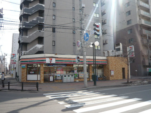 Convenience store. Seven-Eleven, Chuo-ku, Sapporo Kita 2 Johigashi 1-chome to (convenience store) 80m