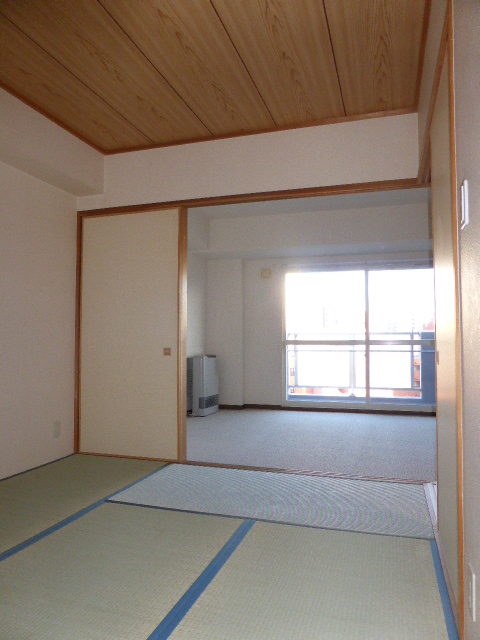 Other room space