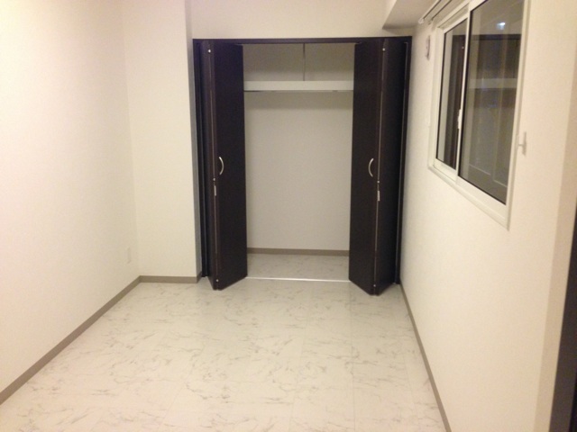 Other room space. With closet in Western-style room