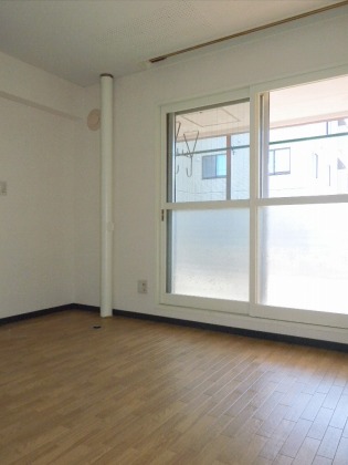 Living and room. ~ Sapporo's largest listing amount ~ Looking for room to big center shops