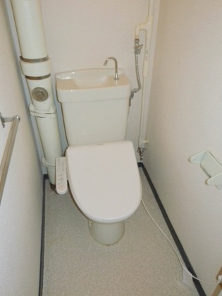 Toilet. ~ Sapporo's largest listing amount ~ Looking for room to big center shops