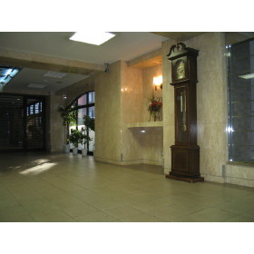 Entrance. Is apartment furnished home appliances is perfect for the first time living alone