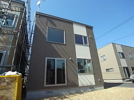 Local appearance photo