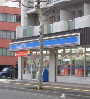 Convenience store. Lawson Sapporo Nishi 15-chome up (convenience store) 131m