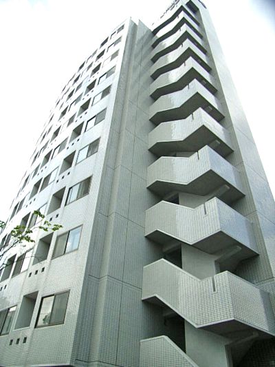 Building appearance. Subway "Maruyama Park" station walk 1 minute 11-storey apartment