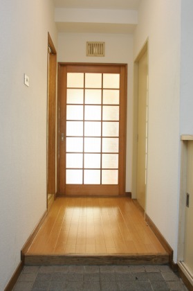 Entrance. ~ Sapporo's largest listing amount ~ Looking for room to big center shops! 