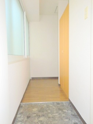 Entrance. Located in the heart of the city center ☆ We introduce here the listing brokerage fee 0 yen in our shop