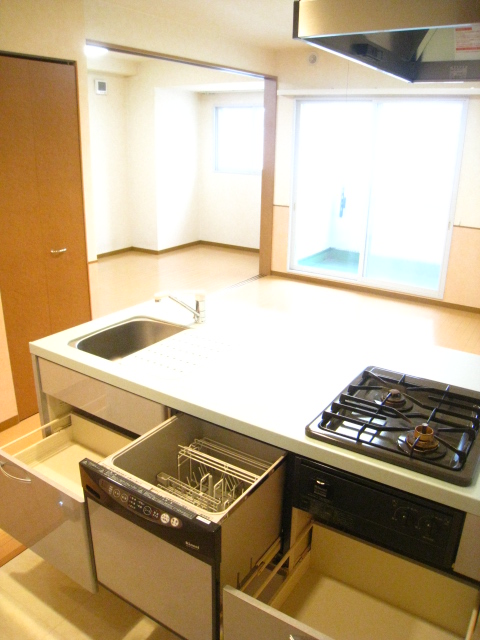 Kitchen. Dishwasher with Island Kitchen ☆ 