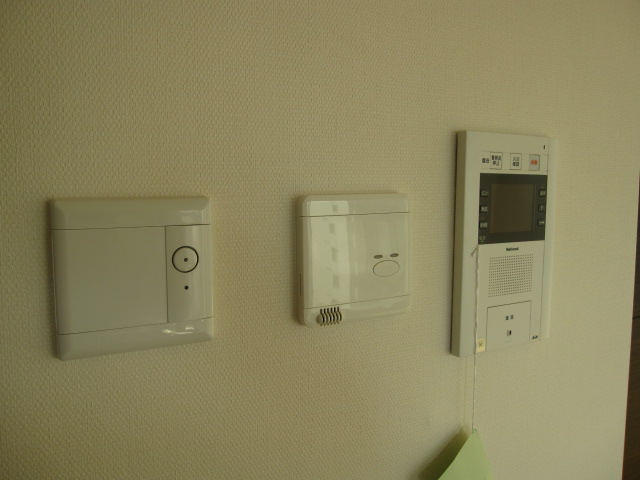 Other Equipment. Floor heating, There intercom with monitor