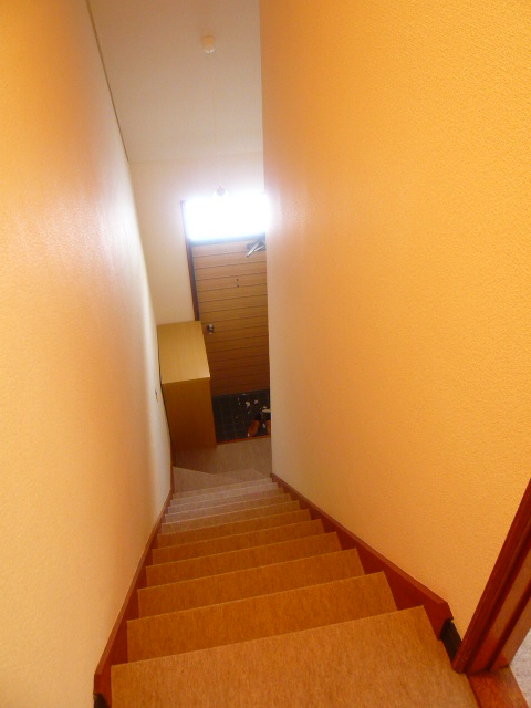 Other room space. Staircase has led to Western-style. 