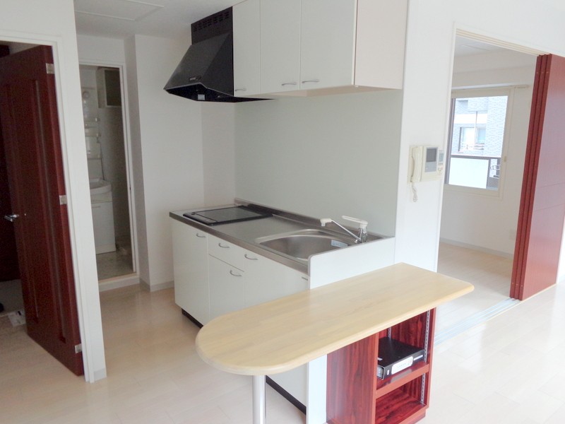 Kitchen. Cute counter table