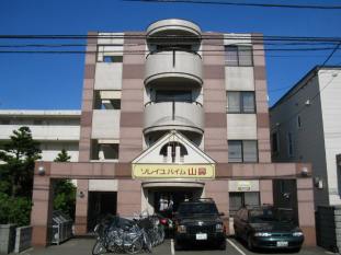 Building appearance. ~ Sapporo's largest listing amount ~ Looking for room to big center shops ☆ 