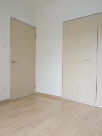 Living and room. Expenses in the city gas and the net free of charge greatly reduced ☆ Storage capacity is also excellent