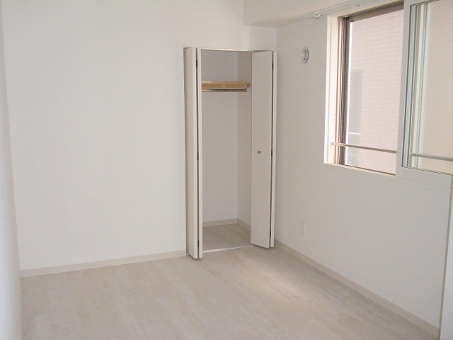 Other room space. New construction similar Western-style ☆ 