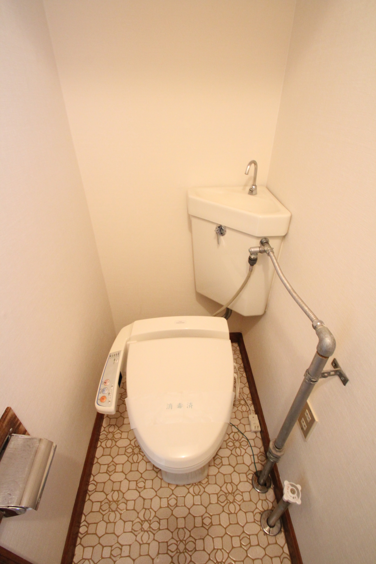 Toilet. Bidet equipped ☆ 