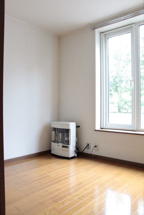 Living and room. ~ Sapporo's largest listing amount ~ Looking for room to big center shops! 