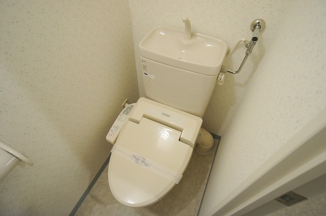 Toilet.  ☆ Bidet with toilet ☆ 