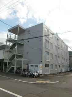 Building appearance.  ☆ It is the property of the quiet south Maruyama area! Is a 3-minute walk from the back approach. 