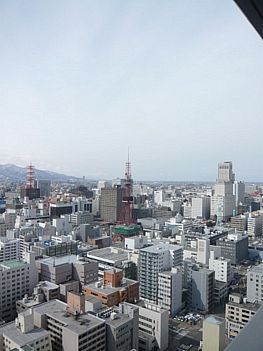 View. View overlooking the city is placed in the hand.