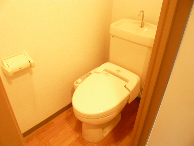 Toilet. Bidet equipped