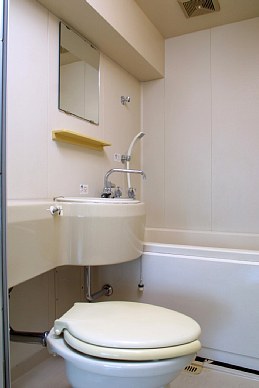 Bath. ~ Sapporo's largest listing amount ~ Looking for room to big center shops! 