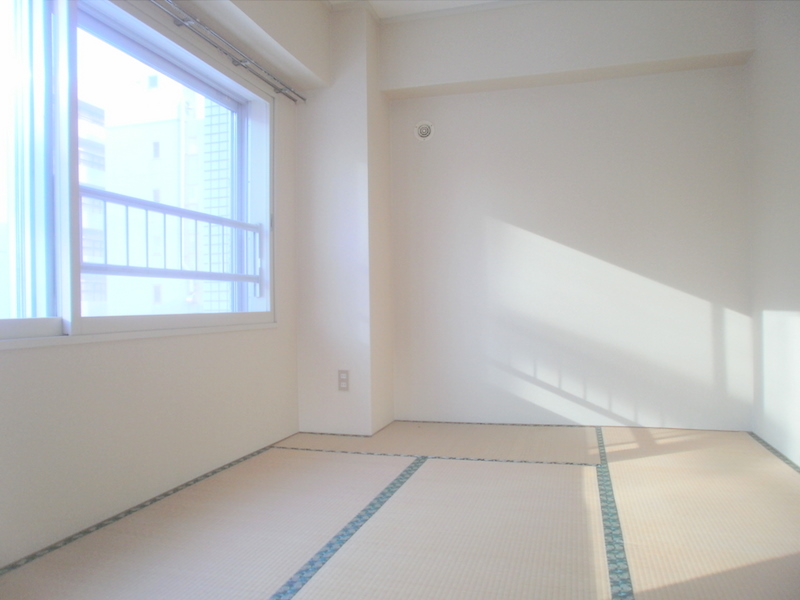 Other room space. Japanese-style room 6 quires more