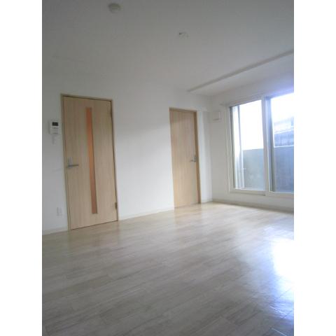 Living and room. Spacious LDK14 Pledge! Open in pure white flooring! 