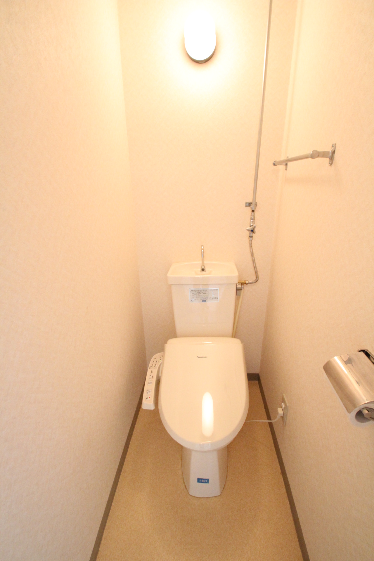 Toilet. Bidet equipped ☆ 