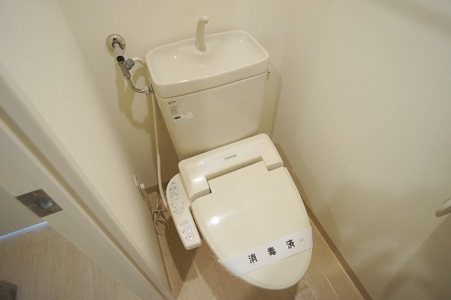 Toilet.  ☆ Bidet with toilet ☆ 